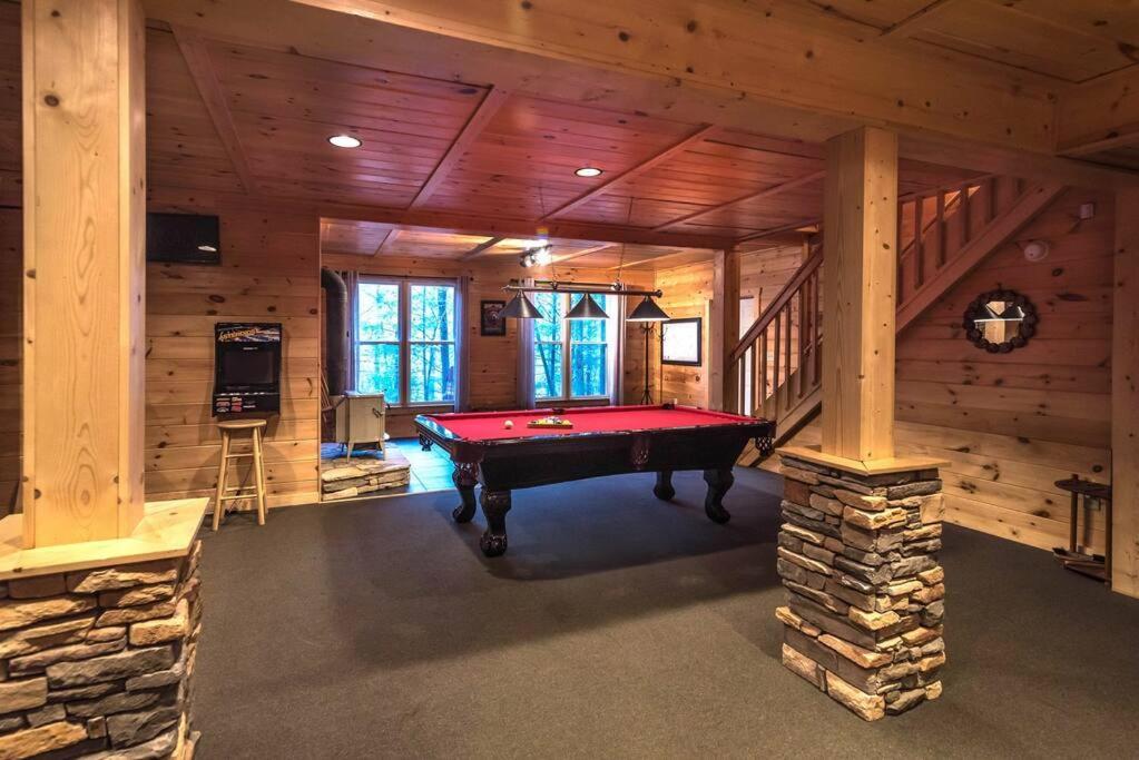 Private Creekside Cabin+Hot Tub,Pool Table, & Pets Елліджей Екстер'єр фото