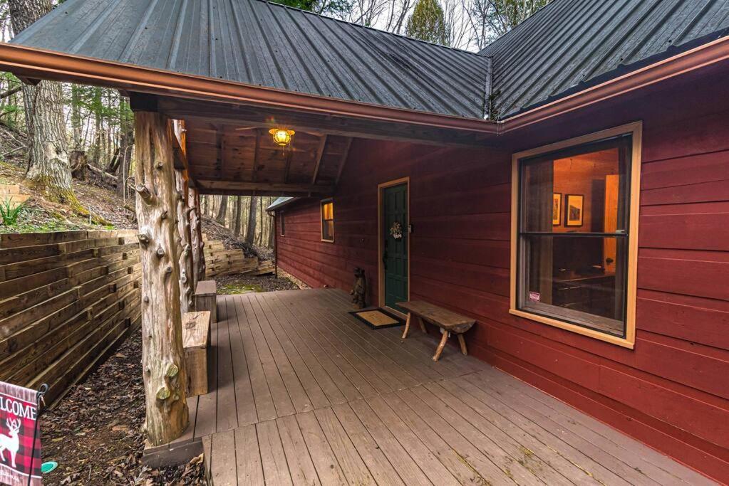 Private Creekside Cabin+Hot Tub,Pool Table, & Pets Елліджей Екстер'єр фото