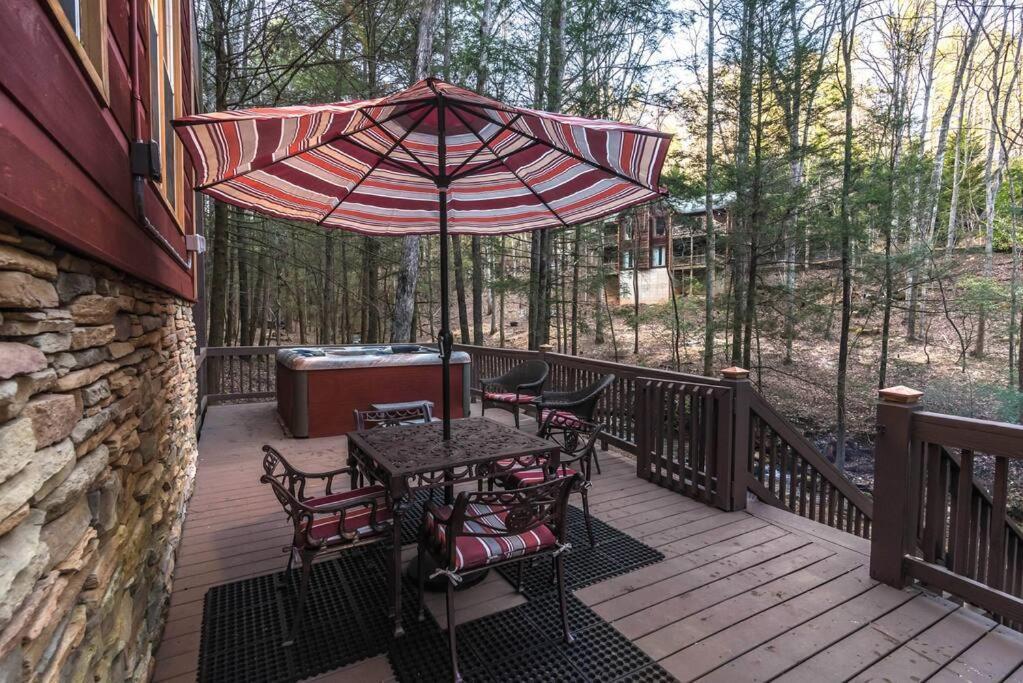 Private Creekside Cabin+Hot Tub,Pool Table, & Pets Елліджей Екстер'єр фото